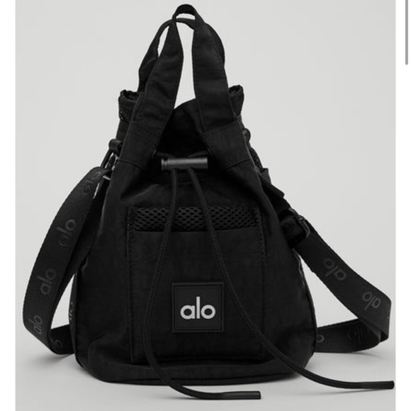 ALO Yoga Handbags - Black Alo Yoga Utility Crossbody Bucket Bag